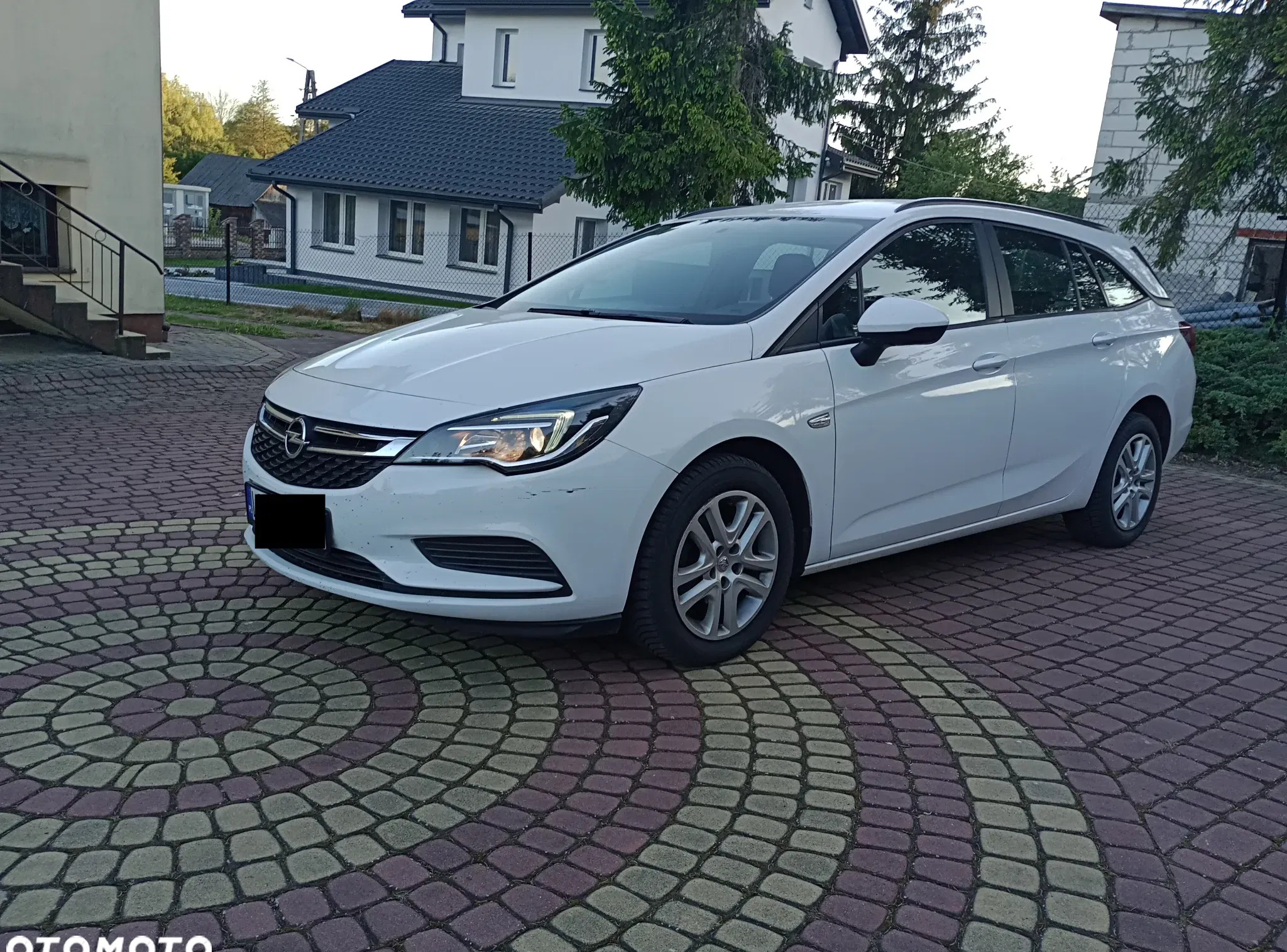 opel Opel Astra cena 35600 przebieg: 112000, rok produkcji 2017 z Zamość